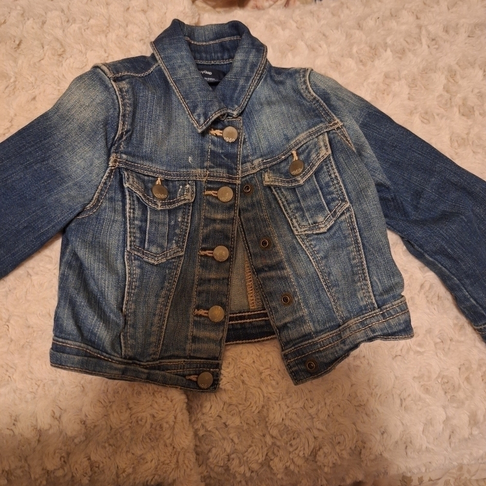 Baby gap jean jacket size 18 to 24 months